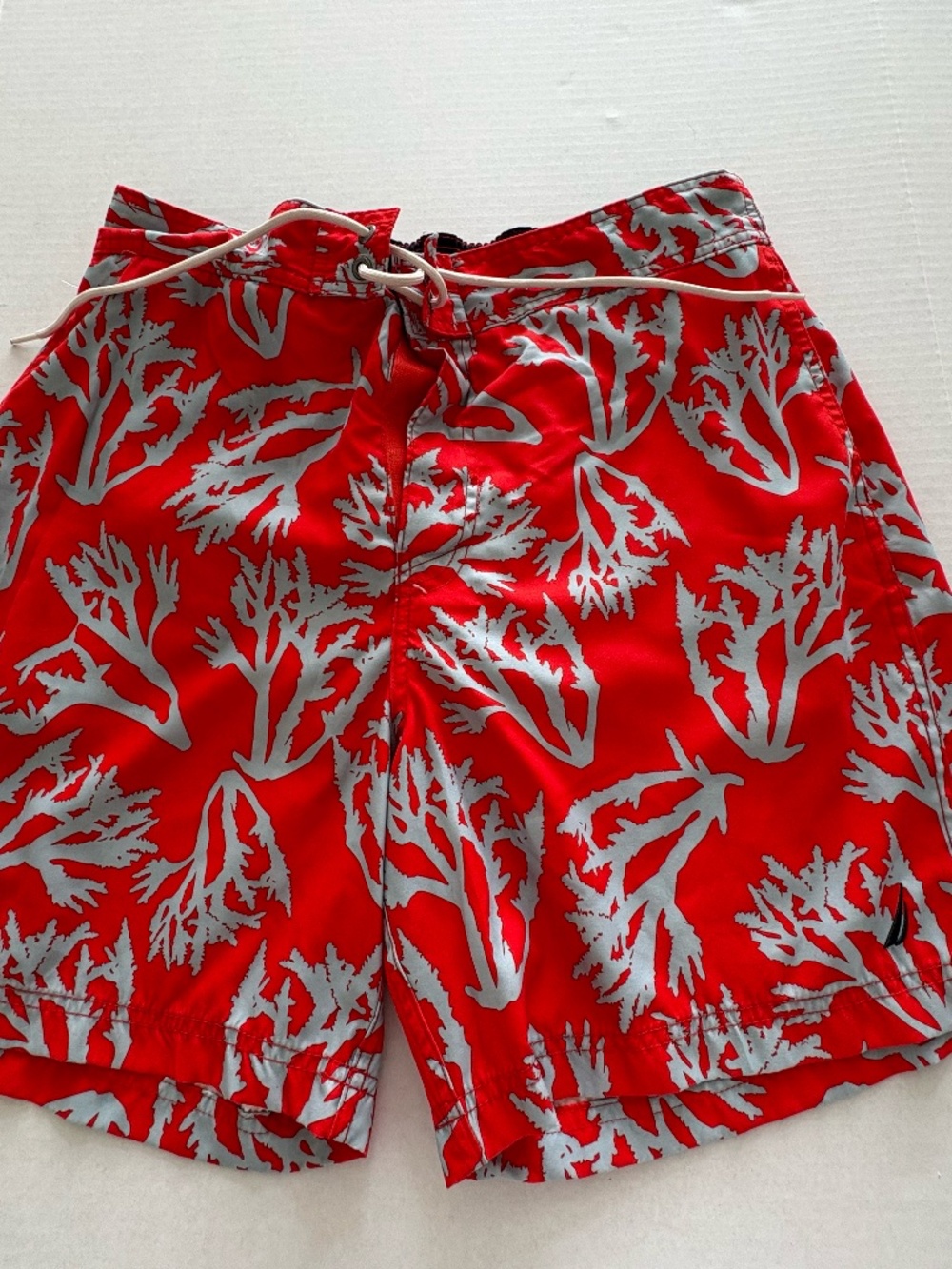 NAUTICA Red Coral Reef Print Men's Swim Trunks - Size L.